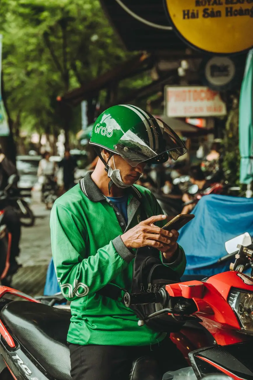 常德同城跑腿配送服务对比:飞跑跑腿与自营团队效率差异分析正文配图 1